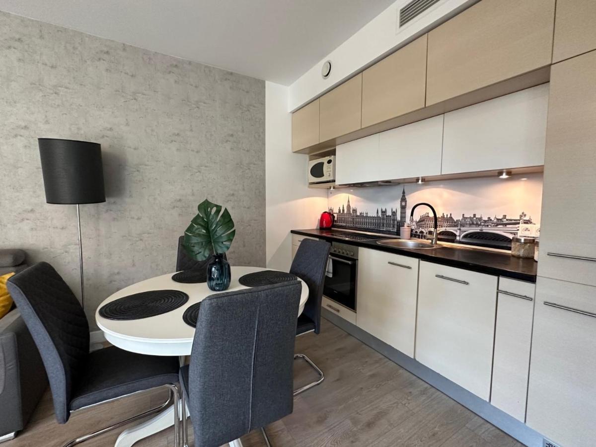 Apartament Centrum Krawiecka 2 Вроцлав Екстериор снимка