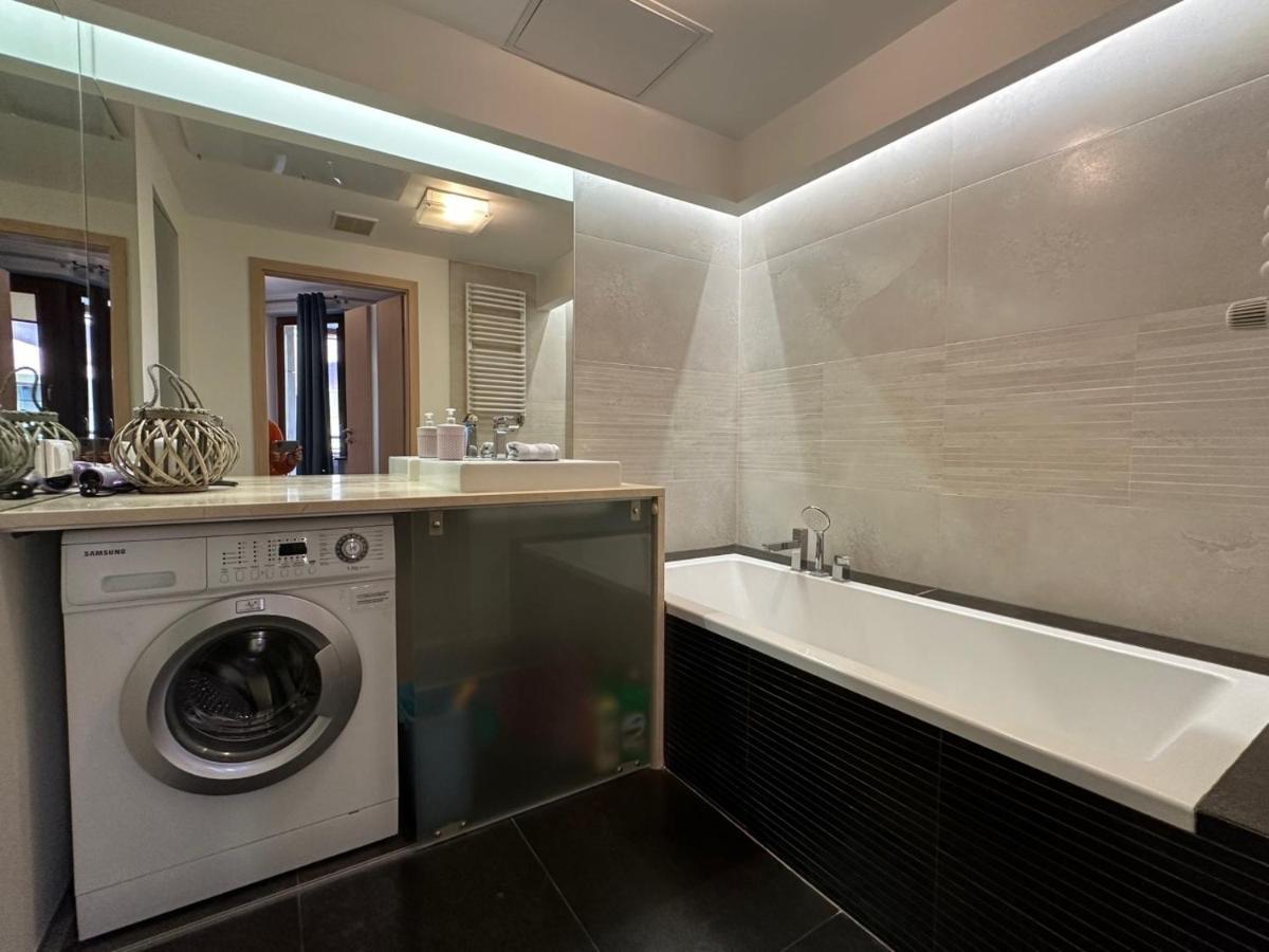 Apartament Centrum Krawiecka 2 Вроцлав Екстериор снимка